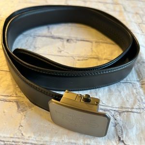 JOSEPH ELLIOTT MENS BLACK GENUINE LEATHER GOLF BELT GRAND HOTEL BUCKLE